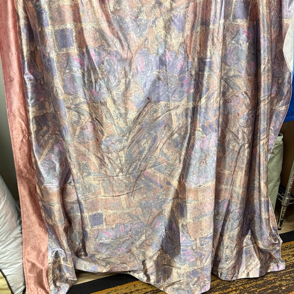Pastel Patterned Curtains (Match Valance Post) - Picture 5 of 5